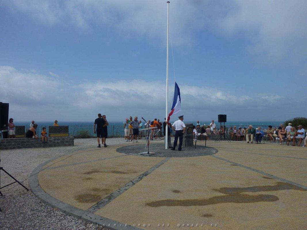 AGDE 2012 COMMEMORATION DU DEBARQUEMENT DU 15 AOUT 1944   (14).JPG